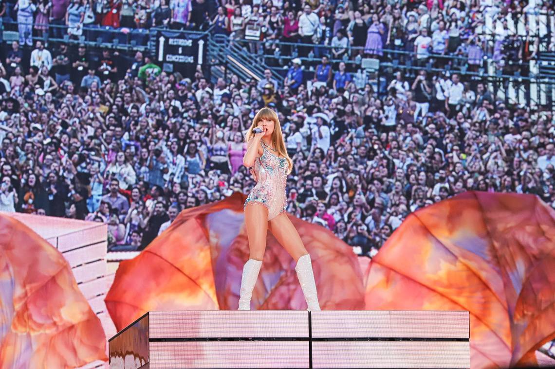 Taylor Swift's Stadium Tour Shocks the World, Grosses Over $1 Billion - Adela Journal - News from around the World