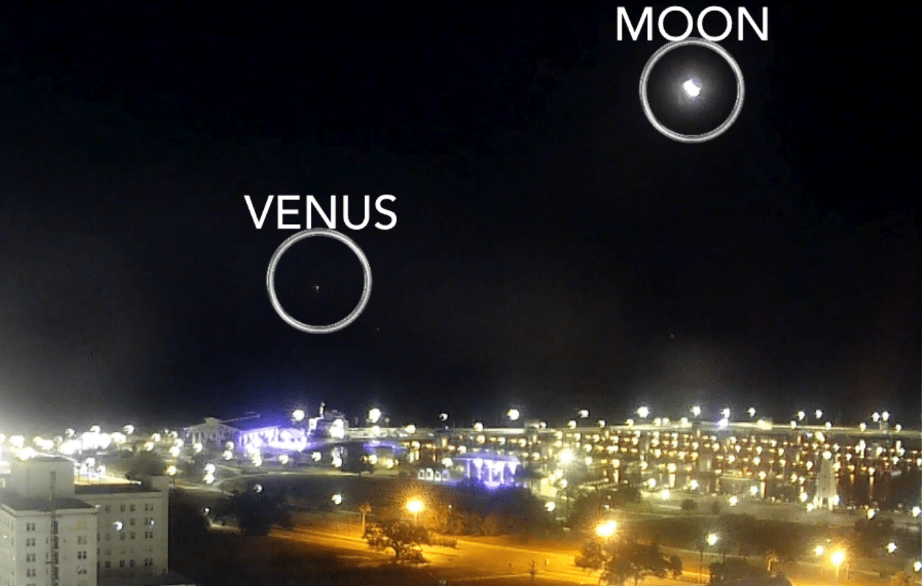 Wonderful Celestial Spectacle The Moon-Venus conjunction lights up the night sky on August 5 - Adela Journal - News from around the World