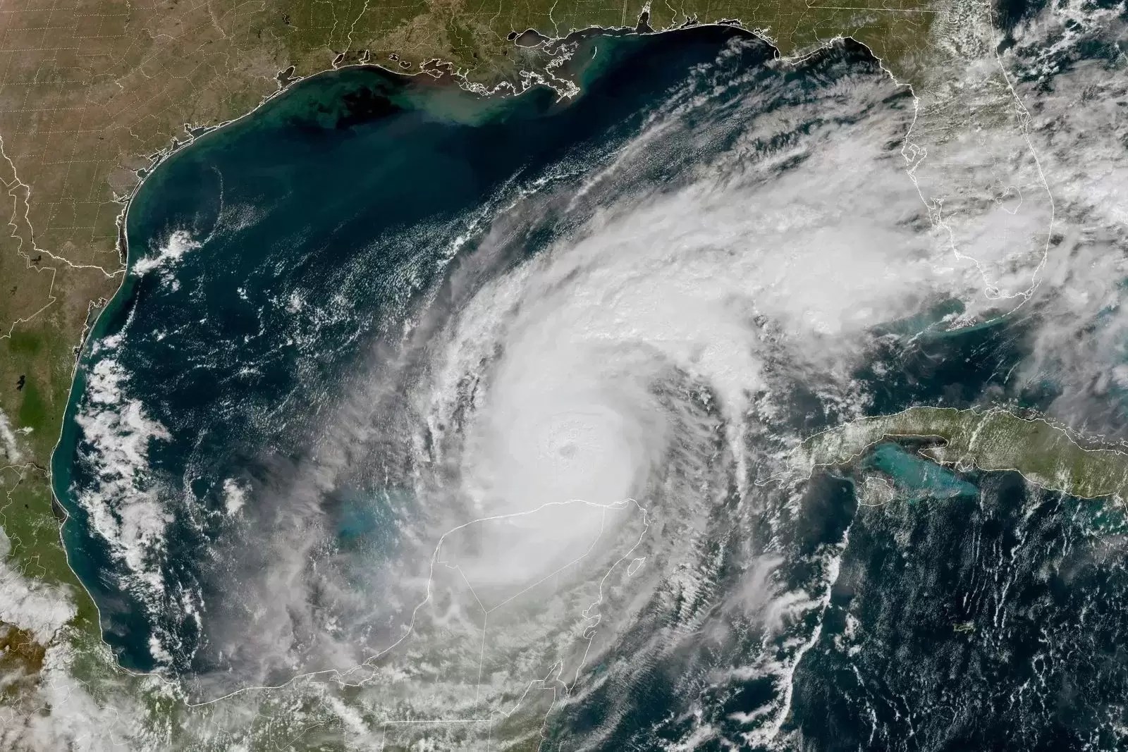 Urgent Warning: Hurricane Milton Nears Florida, Thousands Evacuate as Storm Intensifies - Adela Journal - News from around the World